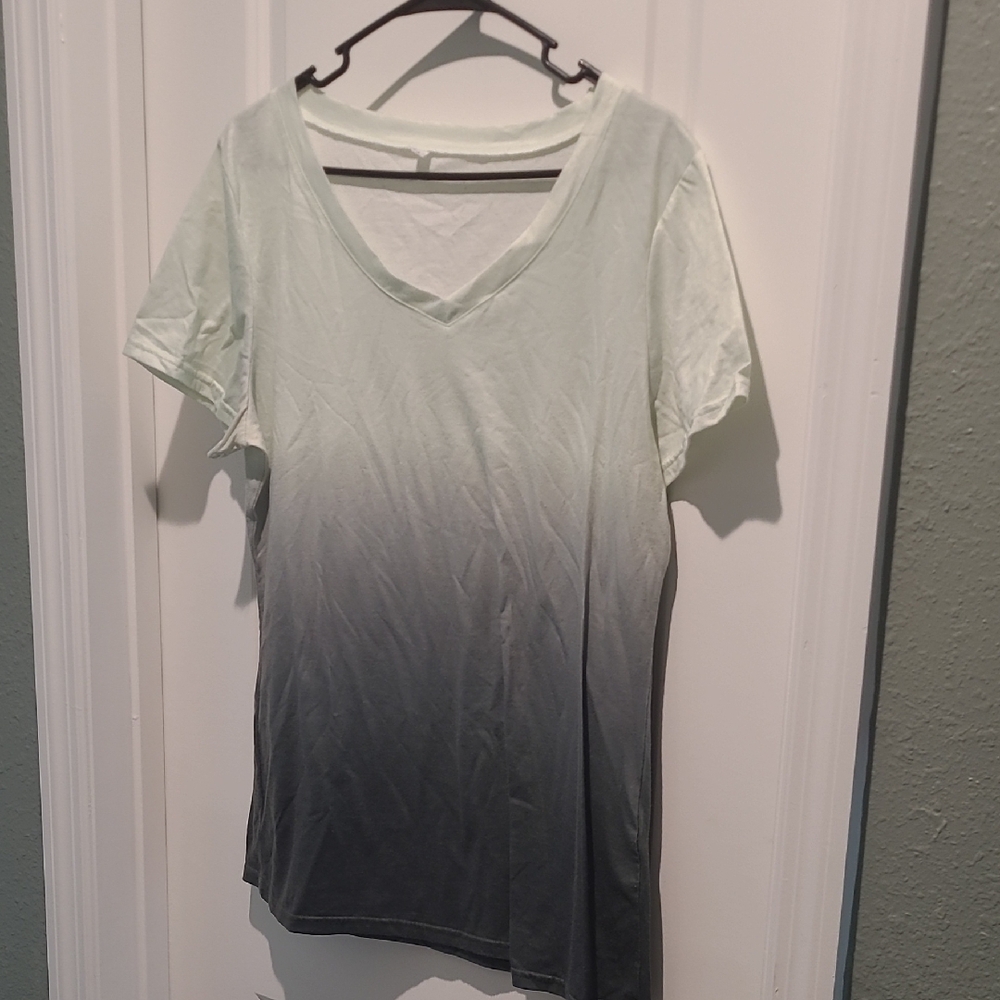 Gradient V-Neck Women's Top